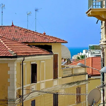 Riviera - Center, Casino, Seaview, Wifi, Ac 圣雷默