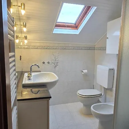 Riviera - Center, Casino, Seaview, Ac, Parking, Wifi Daire